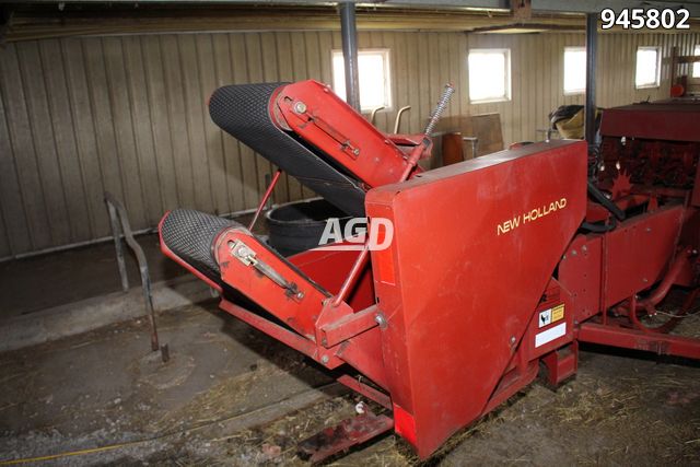 New Holland 72 Bale Handling Hayforage And Livestocks For Sale In Canada