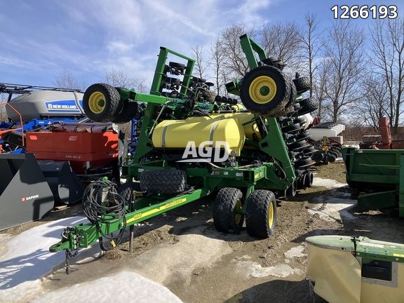 Used 2014 John Deere 1990 Air Drill | AgDealer