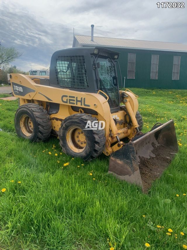 Used 2005 Gehl 7810 Skid Steer AgDealer