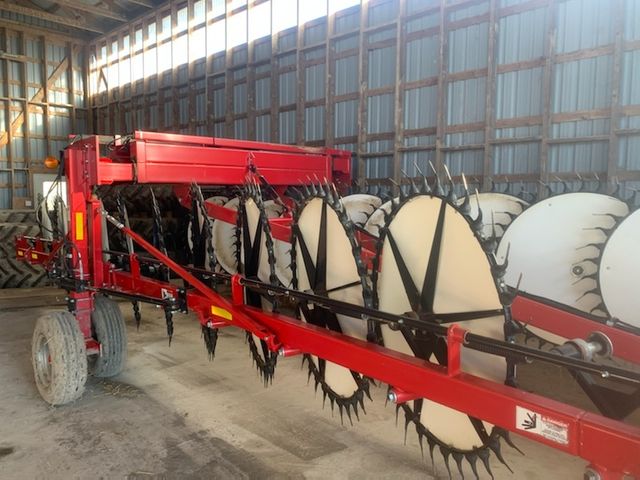 Massey Ferguson 5130 Rake