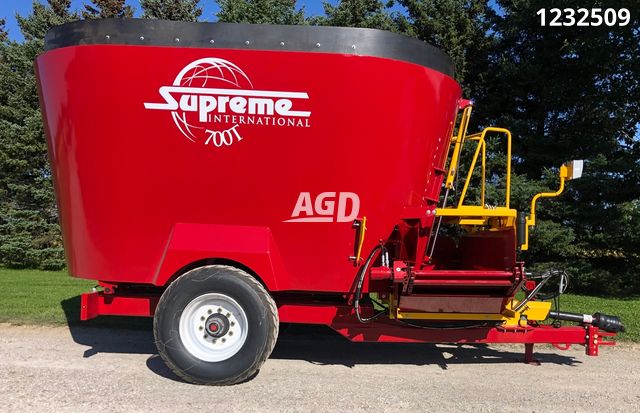 New 2024 Supreme 700T TMR Mixer AgDealer   17864612 