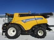 Image for article Used 2018 New Holland CR8.90 Combine