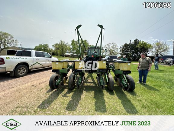 Used 1988 John Deere 7200 Planter | AgDealer