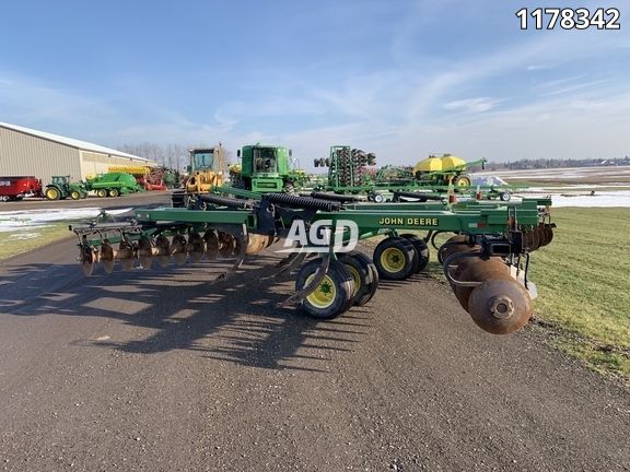 Used 1999 John Deere 510 Disc Chisel | AgDealer