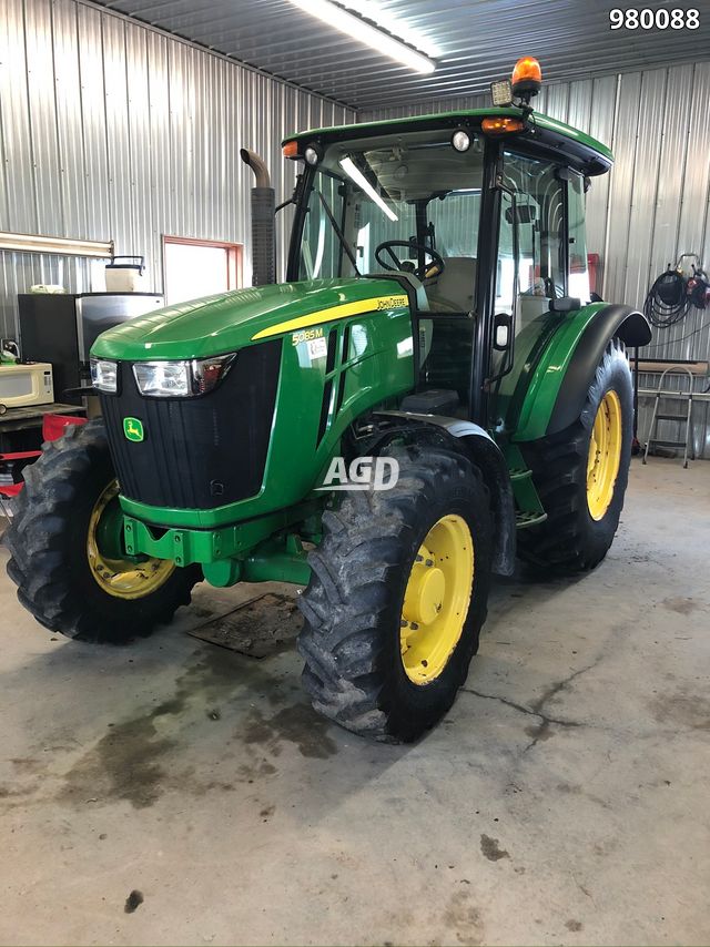 Image for Used 2013 John Deere 5085M Tractor