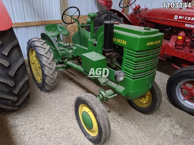 Used 1946 John Deere La Tractor Agdealer 