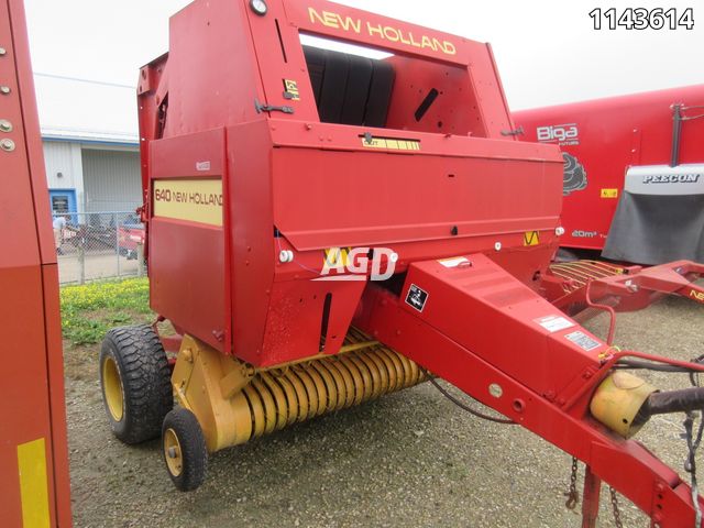 Used New Holland 640 Round Baler | AgDealer