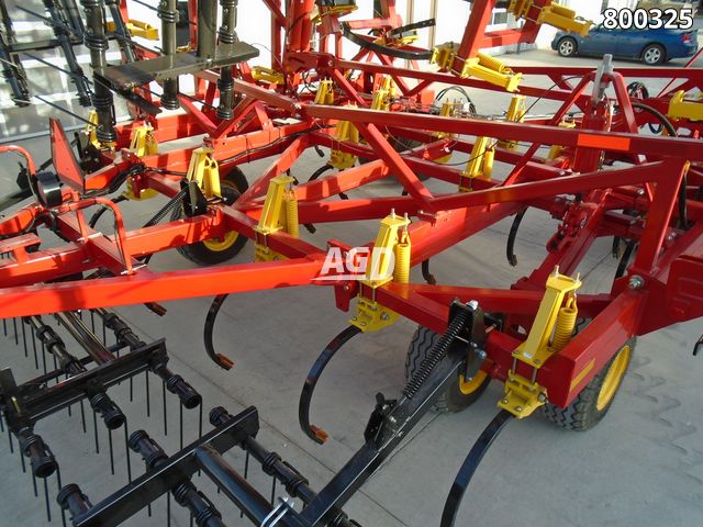 New 2021 Bourgault 9500 - 70 ft. Chisel Plow Chisel Plow | AgDealer