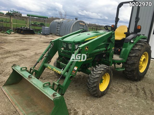 Used John Deere 4052r Tractor 