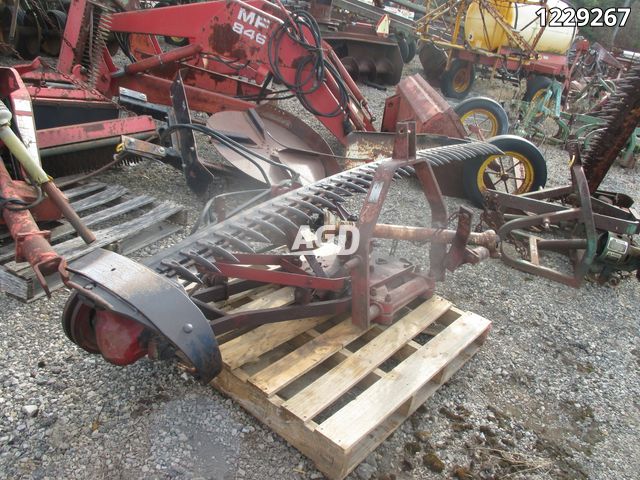 Used International Harvester 1300 Mower - Sickle | AgDealer