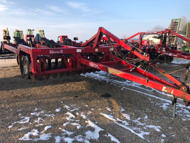 2002 Salford 9709 Disc Ripper