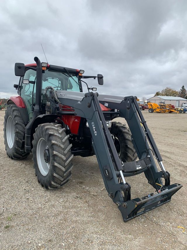 Case IH MAXXUM 115 Tractor