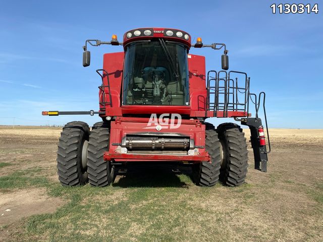 Used 2008 Case Ih 7010 Combine Agdealer