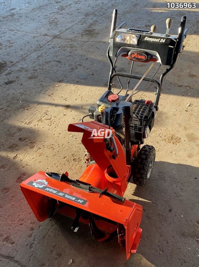 Used 2013 Ariens Compact 24 Snow Blower | AgDealer