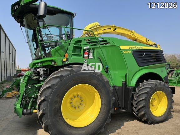 Used 2022 John Deere 9900 Forage Harvester Agdealer 1057