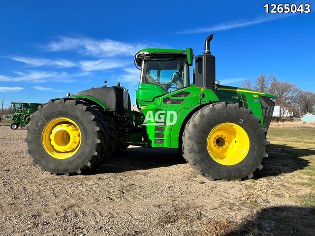 9 Series Tractors, 9R 640