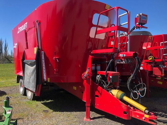 2018 Trioliet 3200 ZKT TMR Mixer