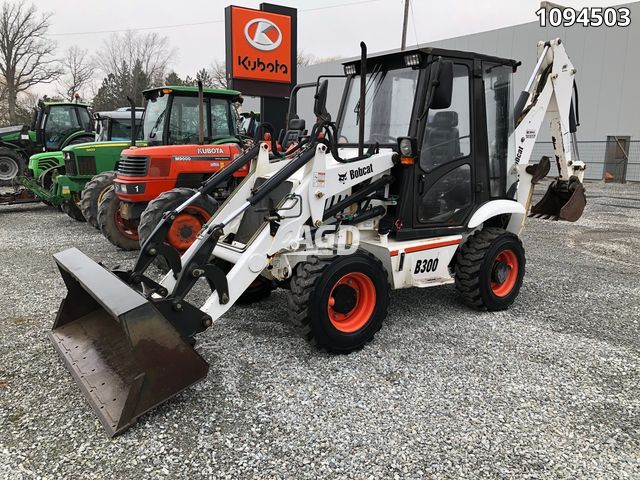 Image for Used Bobcat B300 Tractor
