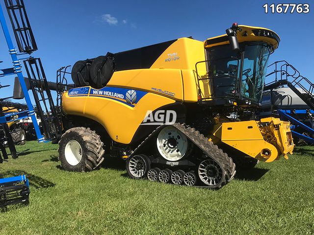 New 2022 New Holland CR10.90 Combine | AgDealer