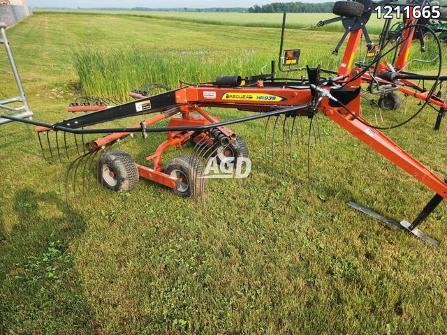 Used Pequea HR939 Rake | AgDealer