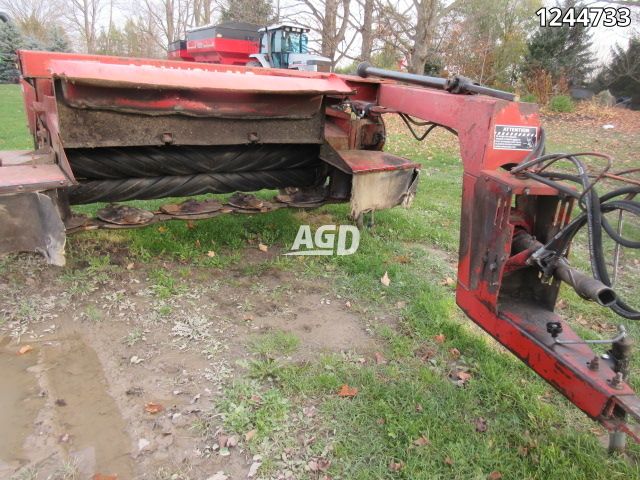 Used New Holland 411 Disc Mower Conditioner | AgDealer