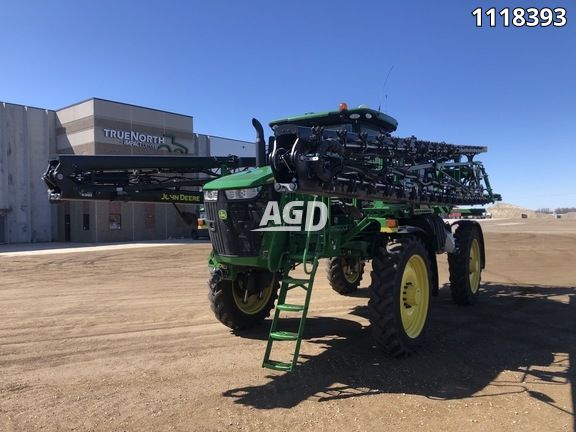 Used 2021 John Deere R4044 Sprayer | AgDealer