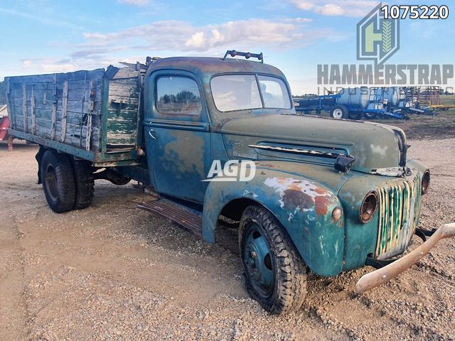 Image for Used Ford F600 2 TON PROJECT Truck - Grain