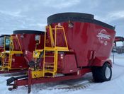 Image for article Used 2019 Supreme 900T Feed Wagon