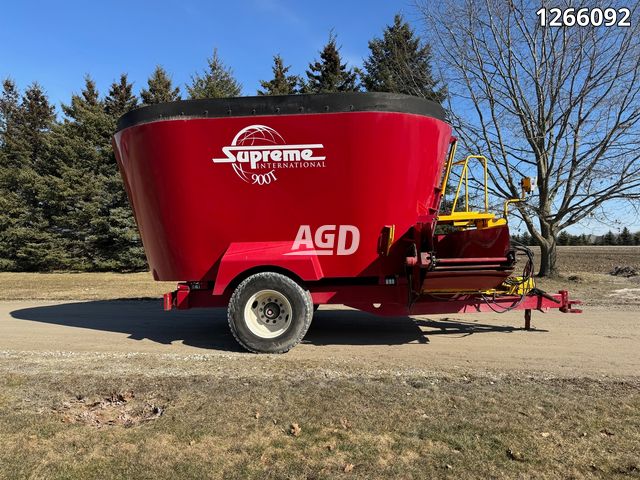 Used 2016 Supreme 900T TMR Mixer AgDealer