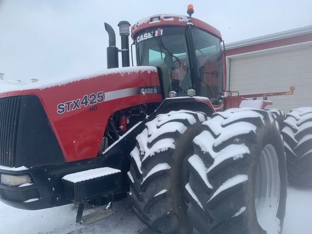 2004 Case IH STX425 Tractor