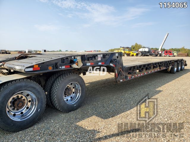 Used 2016 Doepker Scissorneck Trailer - Step Deck | AgDealer