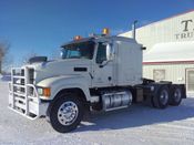 Image for article Used 2012 Mack CHU613 Semi-Truck