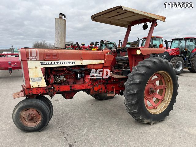 Used Early 70's International Harvester Hydro 70 Tractor | AgDealer