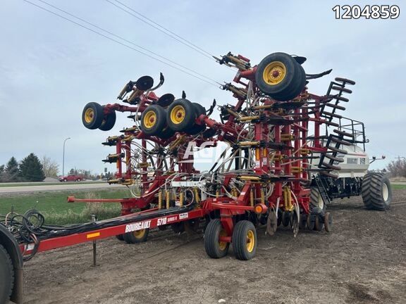 Used 2006 Bourgault 5710 Air Drill | AgDealer