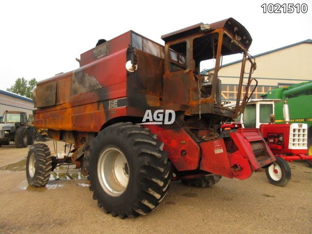 1988-case-ih-1660-axial-flow-combine-in-baldwin-city-ks-item-2548