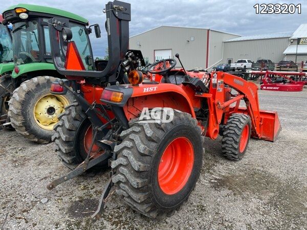 Used 2012 Kubota L3200HST Tractor | AgDealer