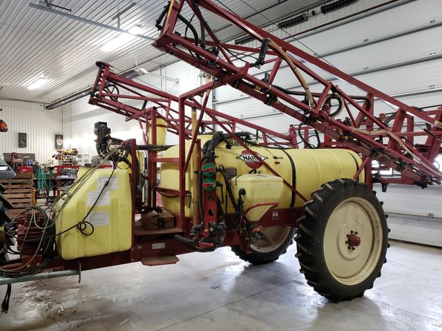 Hardi 550 Sprayer - Pull Type