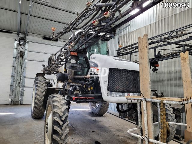 Image for Used Spra Coupe 7660 Sprayer - Self Propelled