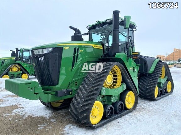 The 2025 9RX series is John Deere's biggest tractor yet