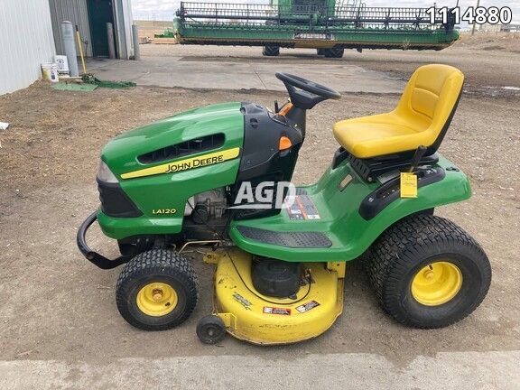 john deere la120 lawn tractor