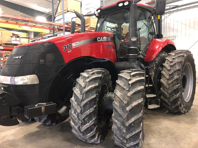 2017 Case IH MAGNUM 310 CVT Tractor