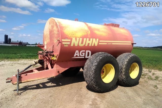 Used Nuhn 3000 Manure Spreader Liquid | AgDealer