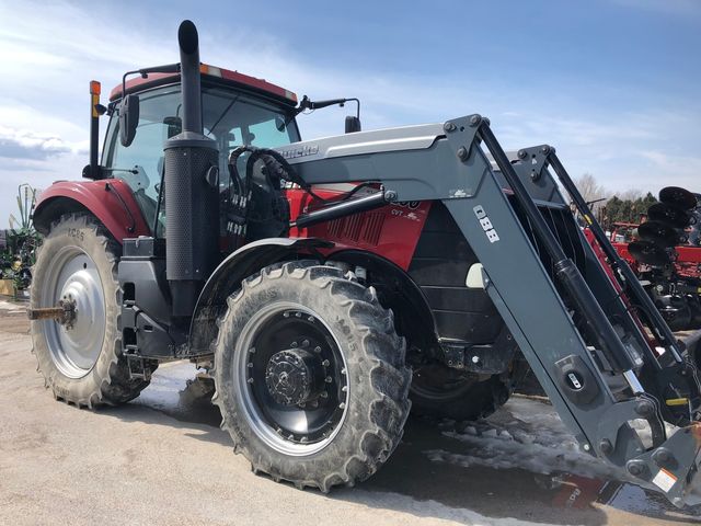 2014 Case IH Magnum 200 Tractor