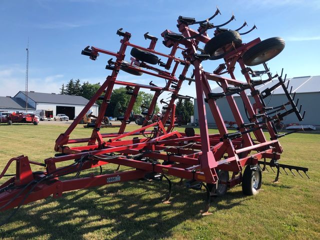Case IH 4800 Cultivator