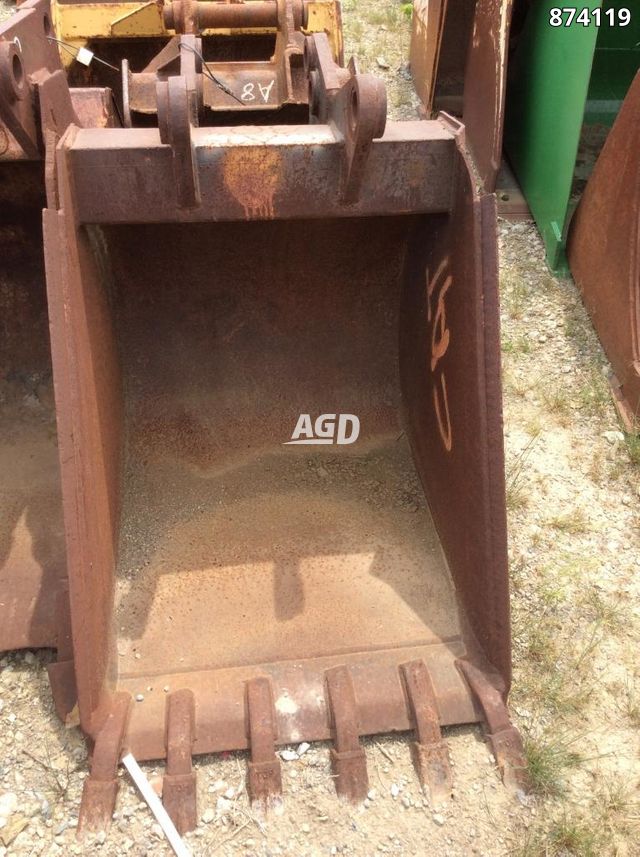 Used John Deere Misc Bucket AgDealer