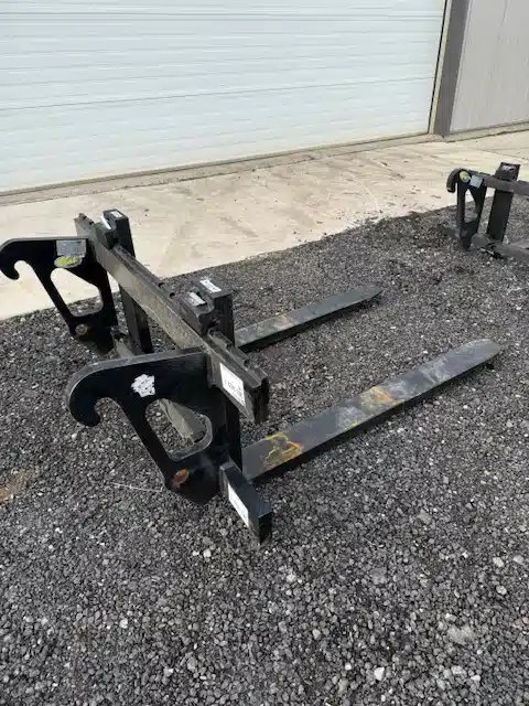 Main image for Used Caterpillar 261-1413 Pallet Fork