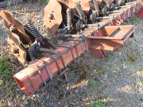 Main image for Used Unverferth Coulter Bar Attachment