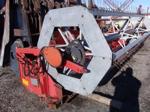 Main image for Used Massey Ferguson 9115 Header - Flex