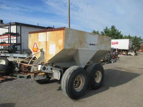Main image for Used Dempter Spreader - Fertilizer