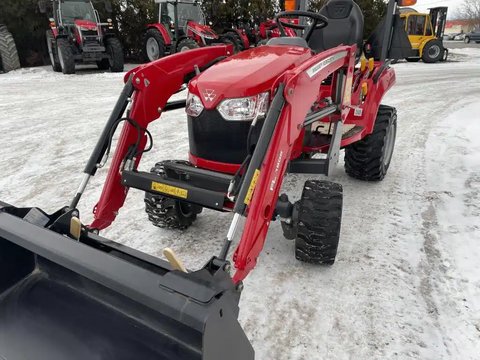 Main image for Used 2023 Massey Ferguson GC1723E Tractor